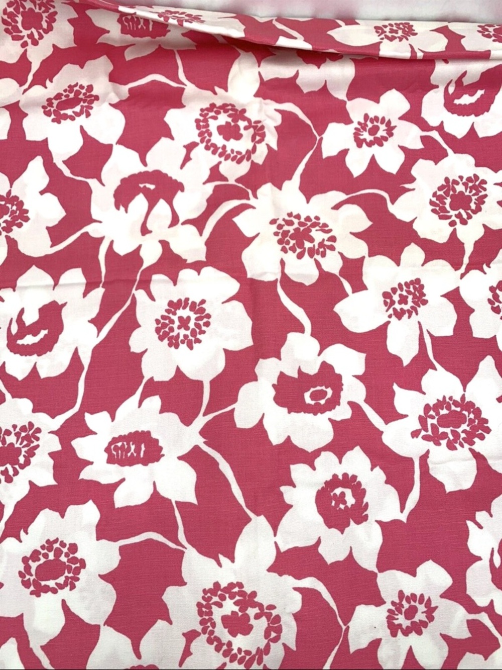 Pink White Floral Medium Weight Fabric Woven Twill 1 yard + 18"x44"